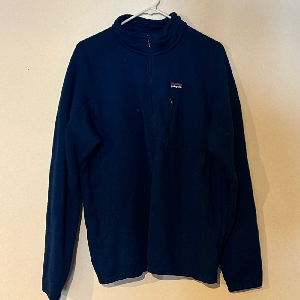 Patagonia Men’s 1/4 Zip better sweater, large blue